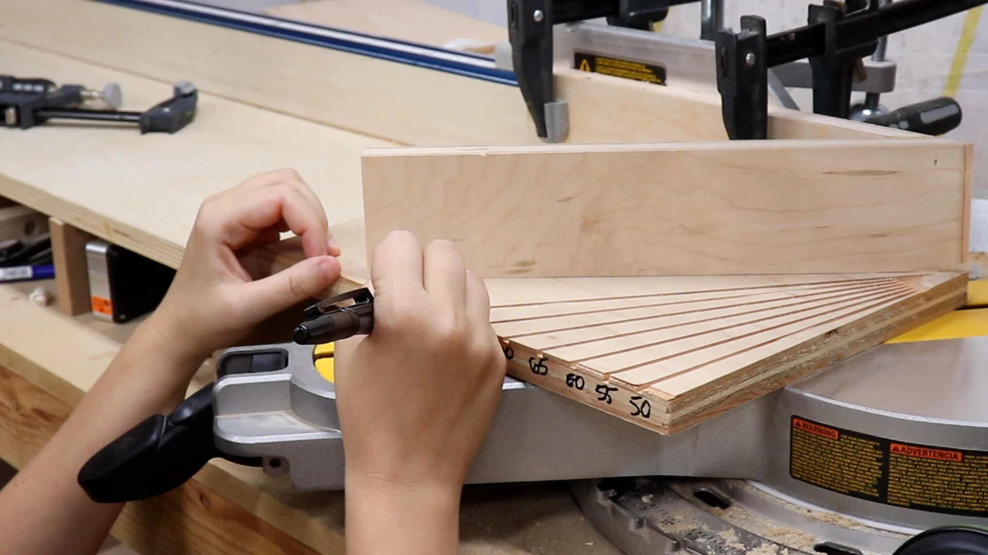 Miter jig for table saw deals
